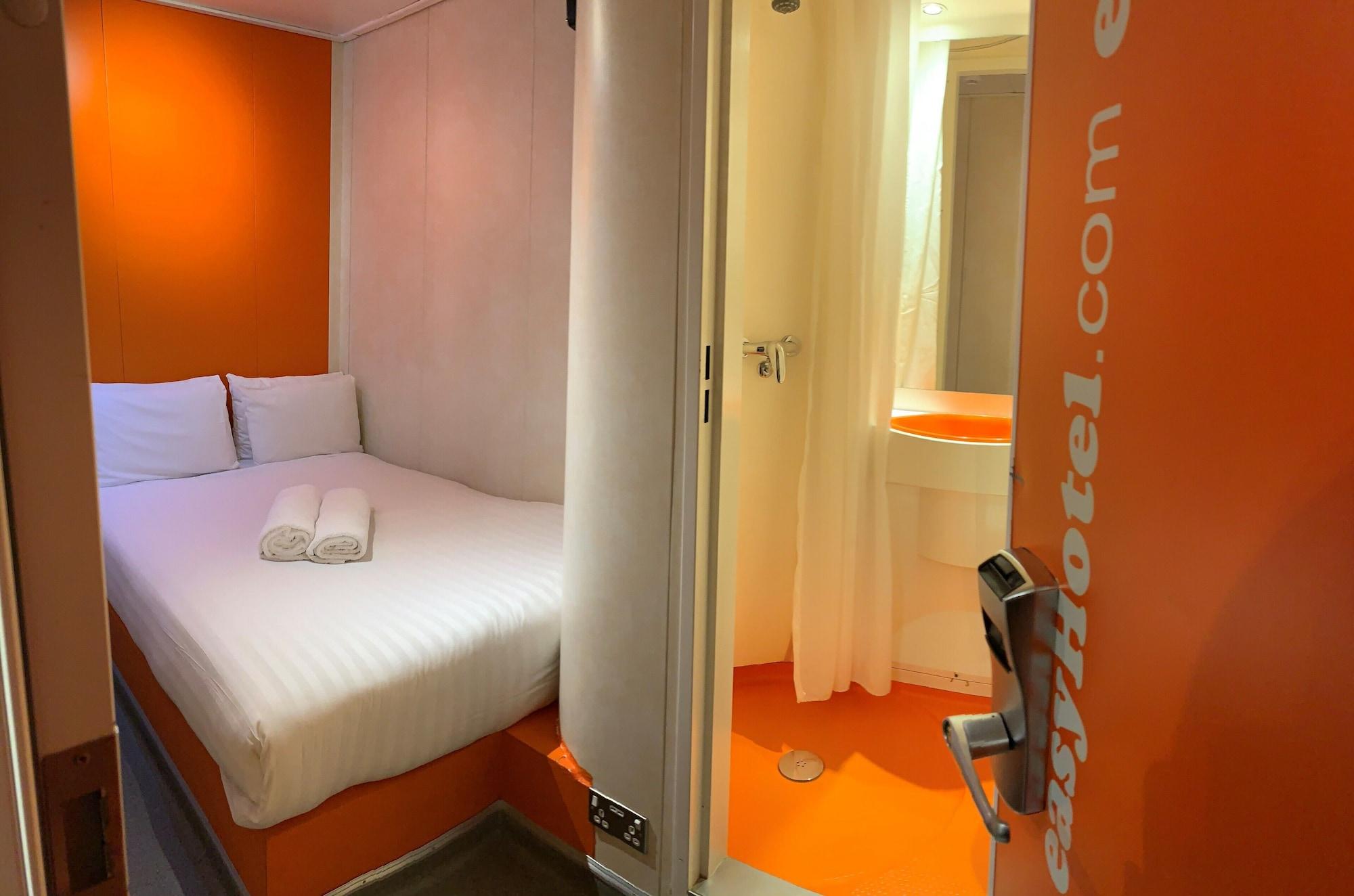 Easyhotel South Kensington Лондон Екстер'єр фото